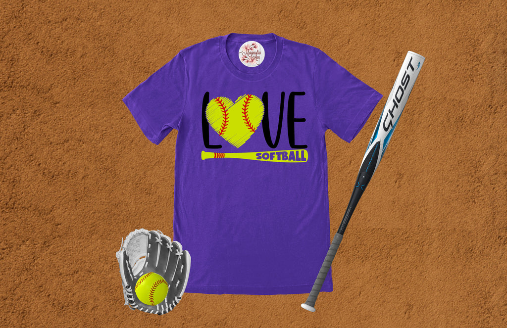 Love Softball Graphic T-Shirt