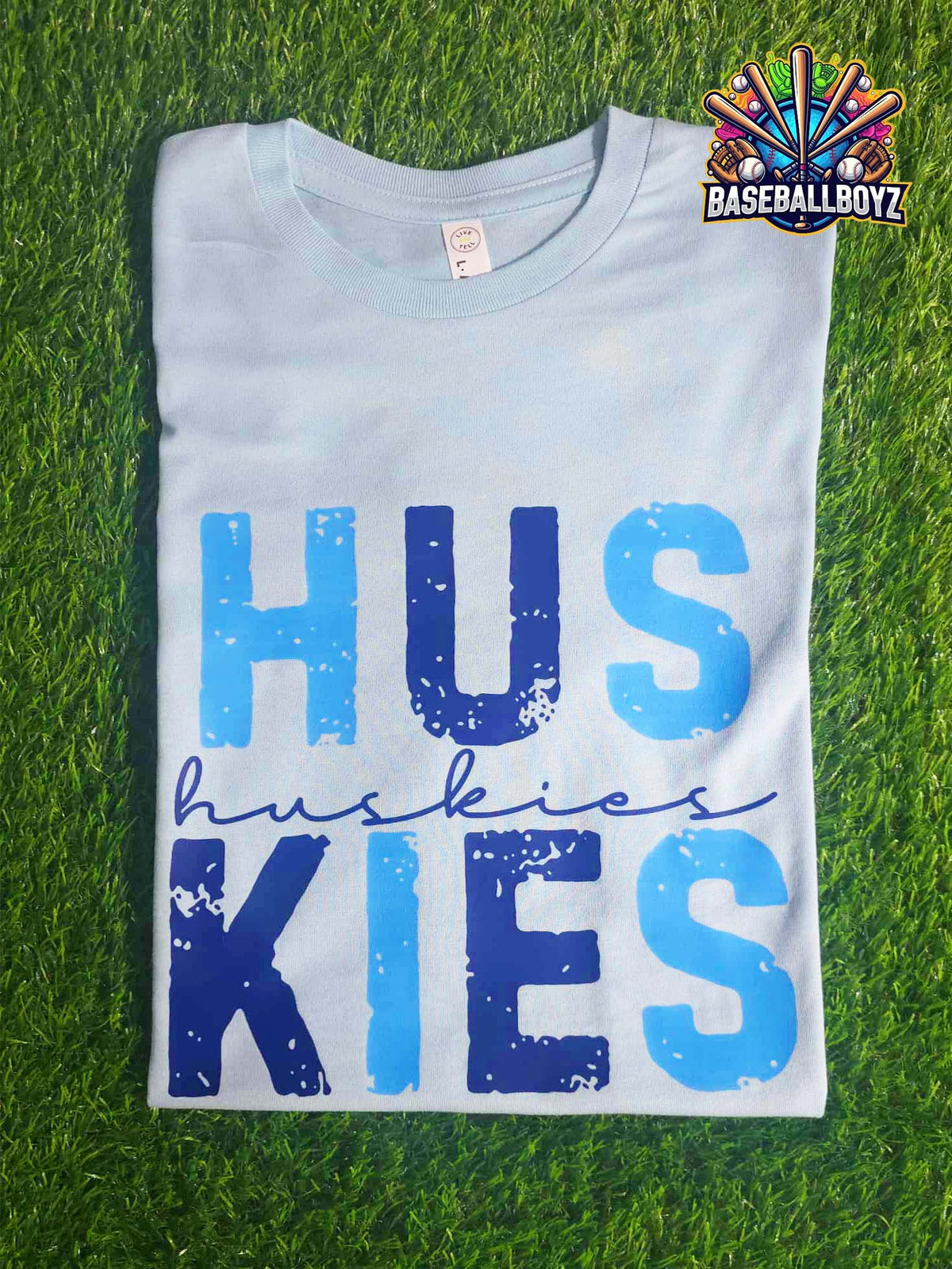 Huskies Team Graphic T-Shirt
