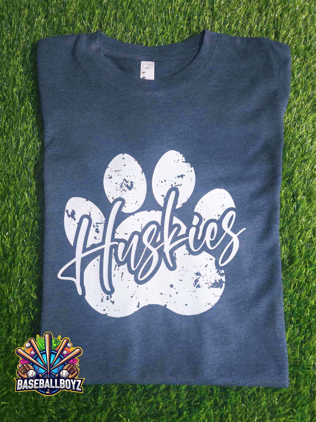 Huskies Paw Team Graphic T-Shirt