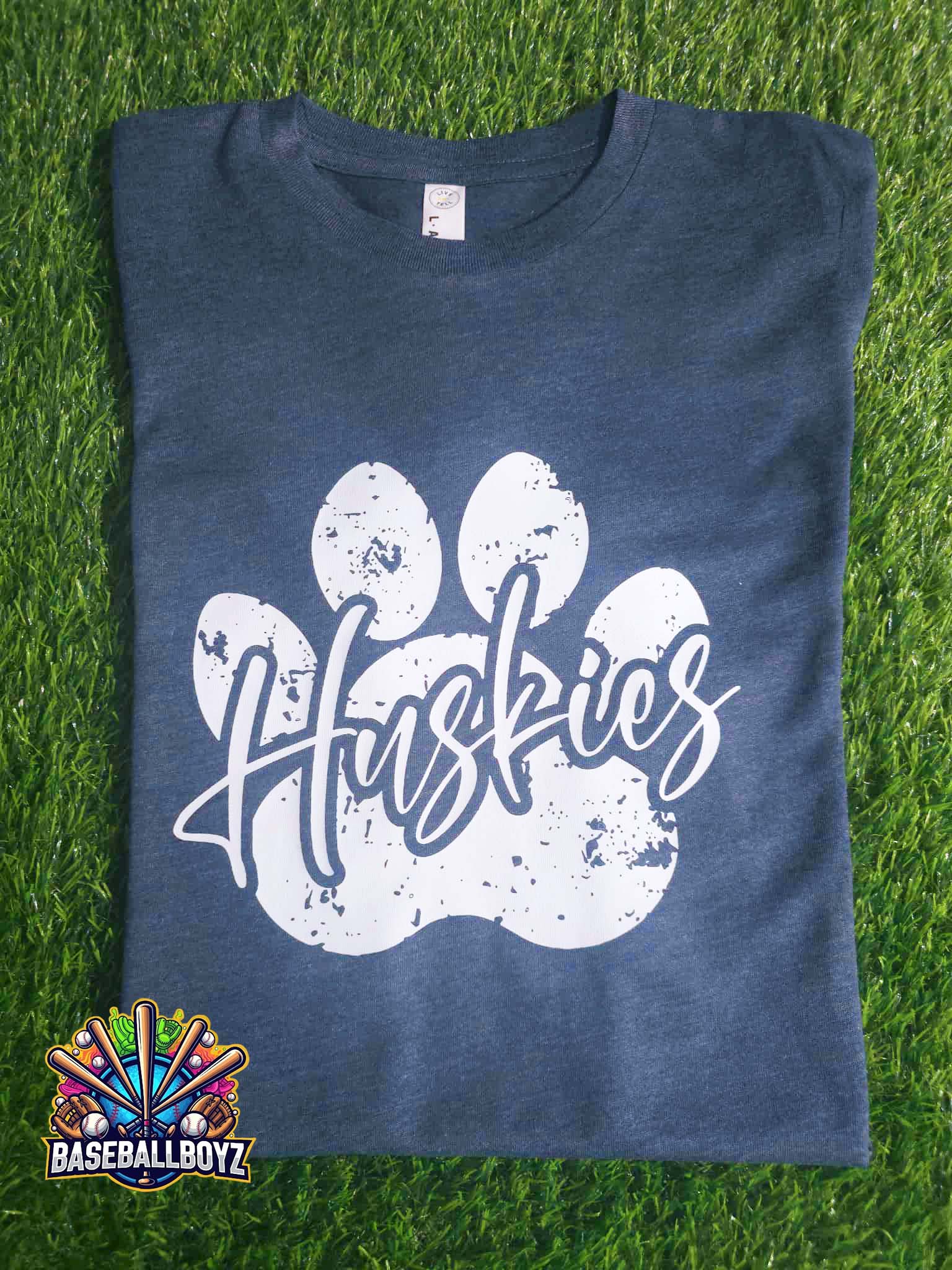 Huskies Paw Team Graphic T-Shirt