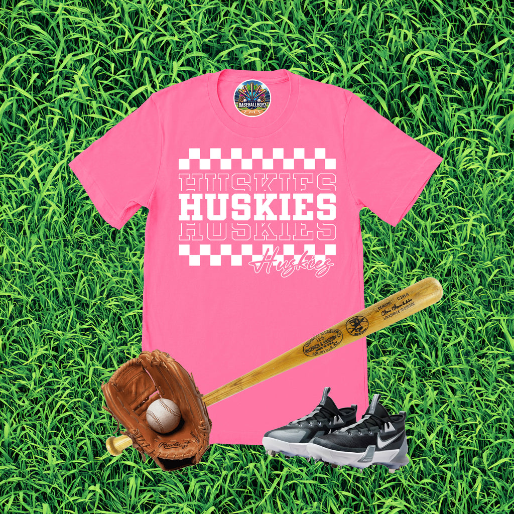 Huskies Checkered Team Graphic T-Shirt